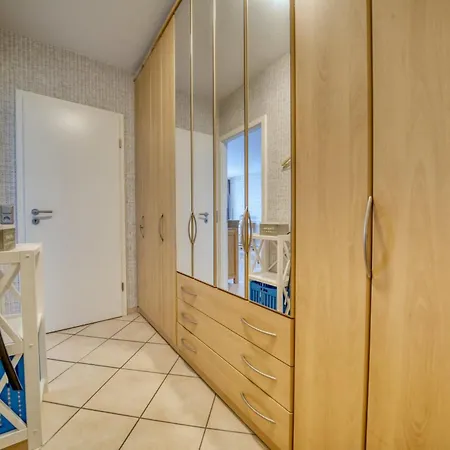 - Haus E, App 0e1308