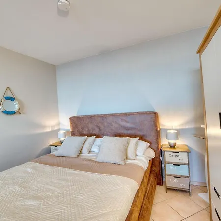 - Haus E, App 0e1308 Heiligenhafen